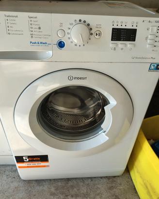 Lavatrice Indesit ,A+++ ,6 kg,1000 giri