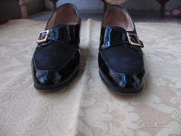 scarpe da donna Mugnaini Firenze vernice nera N 39