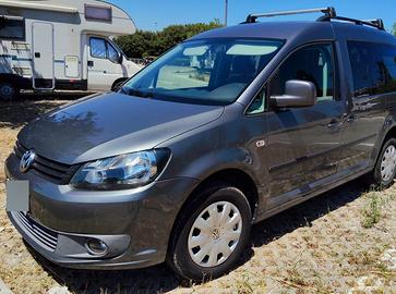 Volkswagen Caddy 1.6 TDI con letto 2 piazze