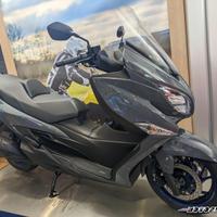 Suzuki Burgman 400 - 2024 km0