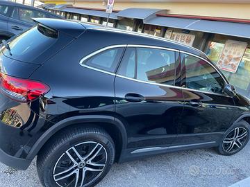 Mercedes GLA200d