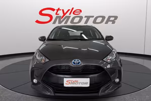 TOYOTA Yaris 1.5 Hybrid 5 porte Business