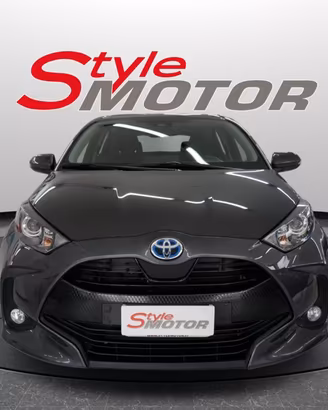 TOYOTA Yaris 1.5 Hybrid 5 porte Business