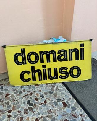 Cartello insegna distributore