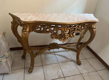 Console barocca dorata- un capolavoro di eleganza