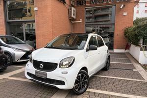 Smart ForFour 61cv - PER NEOPATENTATI !!