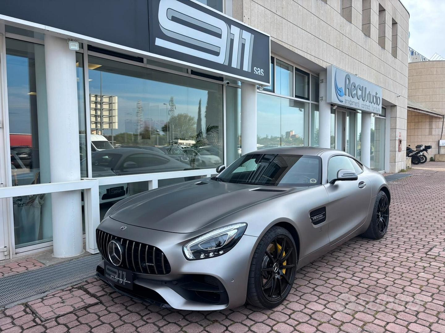 Mercedes GT (C/R190)