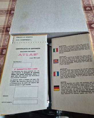 Macchina per tirare la pasta