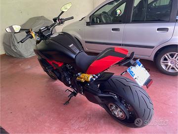 ducati diavel 1260s + accessori permuto