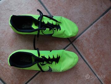 Atletica: Scarpe chiodate usate poco di velocità