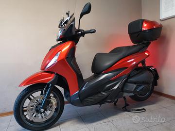 Piaggio Beverly 300 i.e.