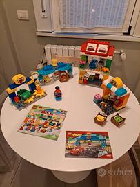 Mercato - Grande piazza in città - lego duplo