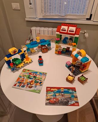 Mercato - Grande piazza in città - lego duplo