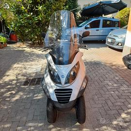 PIAGGIO MP3