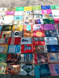 lotto(2)di 100 libretti/spartiti musicali vintage 