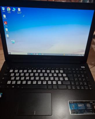 Asus notebook 15,6" F502c