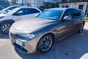 Alfa Romeo Giulia 2.2 Turbodiesel 180 CV Super