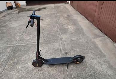 Monopattino xaomi pro 2