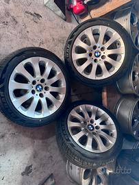 Quattro cerchi 17 Bmw con gomme radar