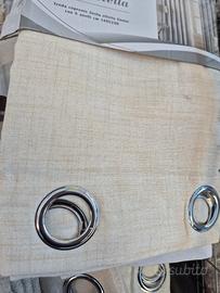 Due tende beige