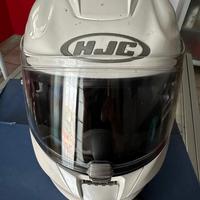 Casco e stivali moto