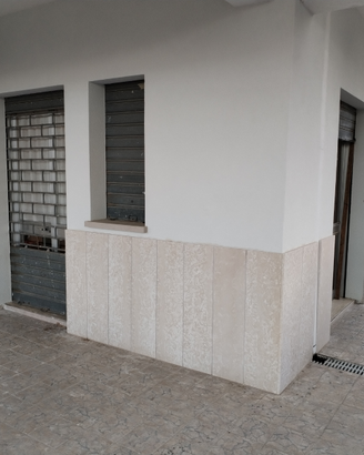 Locale uso ufficio/studio o commerciale