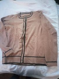 elegante maglia e golfino coordinati 