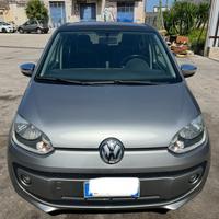 Volkswagen Up! 1.0 full opt. Accetto anche permute