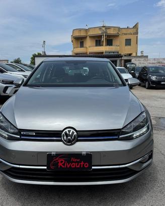 VOLKSWAGEN Golf 1.5 TGI DSG 5p. Executive BlueMo