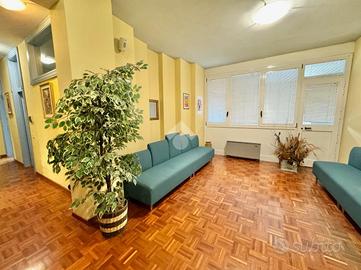 3 LOCALI A ASSISI