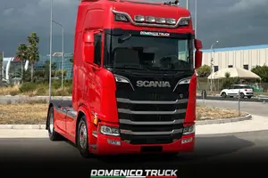 SCANIA 580 S V8