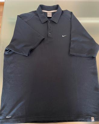 T-shirt Nike
