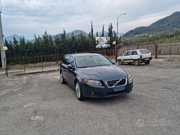 VOLVO V70 cambio automatico NUOVO