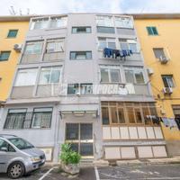 Luminoso trilocale in condominio con posto auto