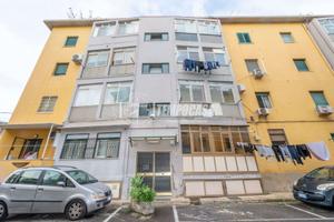 Luminoso trilocale in condominio con posto auto