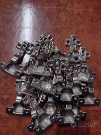 Cerniere nuove per mobili