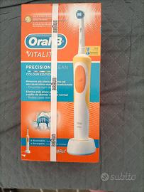 Spazzolino Elettrico Oral -B Vitality