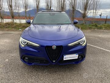 Alfa Romeo Stelvio 2.2 Turbodiesel 210 CV AT8 Q4 V