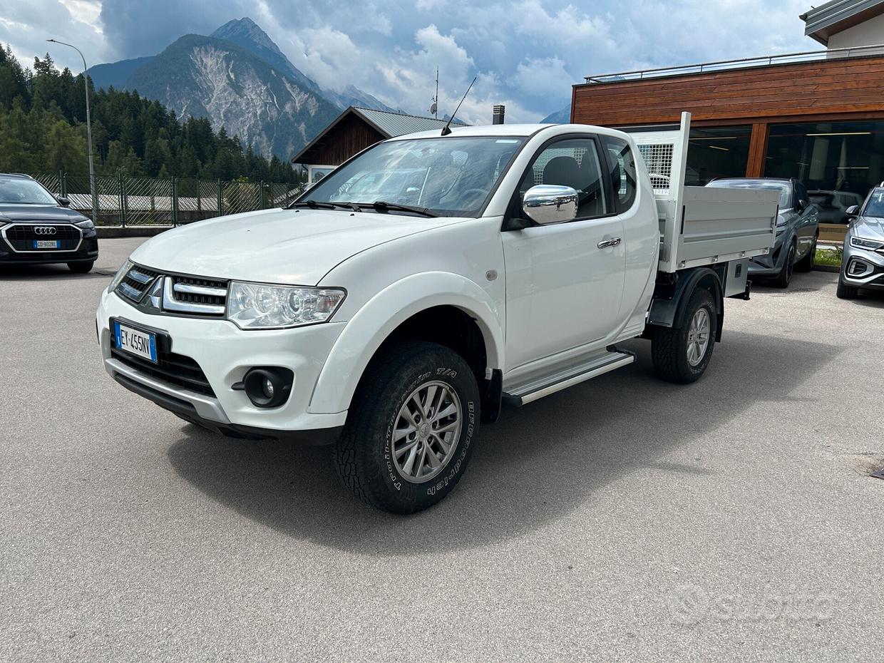 MITSUBISHI L200 (2006-2015)