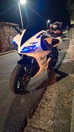 r1 yamaha 2002 iniezione 