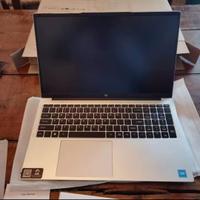 Laptop 17.3 pollici quadcore 12th Alte prestazioni