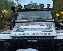 Land rover defender 130 td4