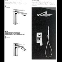 NUOVO kit doccia bagno completo 