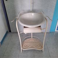 TOILETTE DA CAMERA CON PORTA CATINO