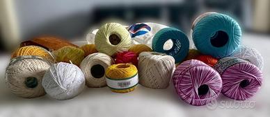 Gomitoli di cotone