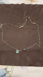  collana  in oro bianco con pend. smeraldo