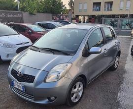 Toyota Yaris 1.3 5 porte
