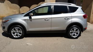 FORD Kuga 2ª serie - 2011