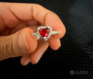 Anello pandora Argento con cuore rosso