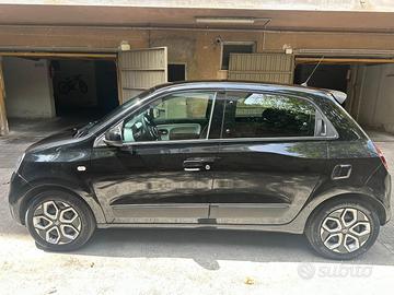 🚗 Renault TWINGO BENZINA equilibre SCe 65 - 2023